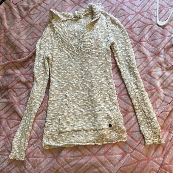 #275 Roxy pullover - Picture 2 of 6